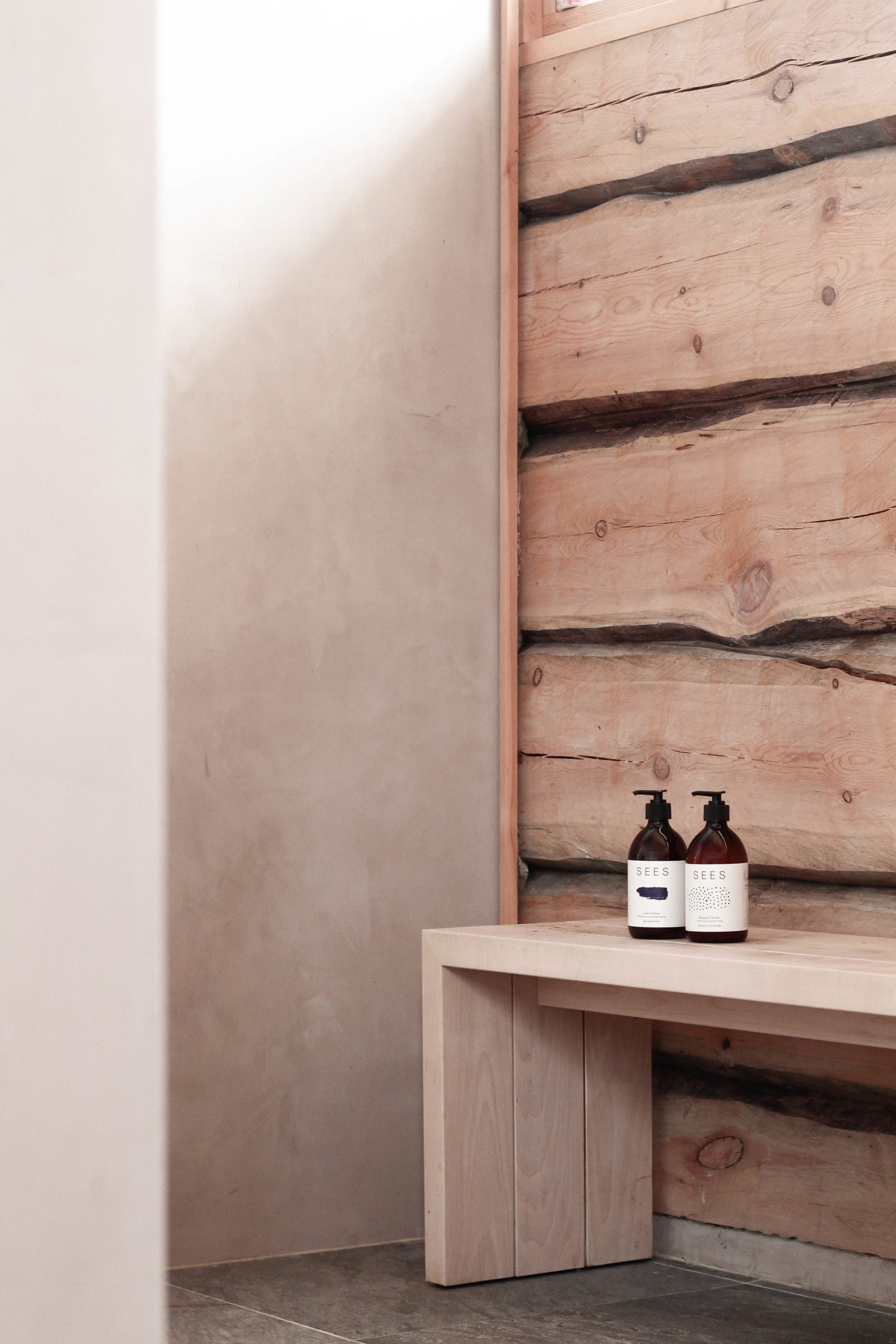 sees shampoo hotelli kotimainen biohajoava hoitoaine hirsisauna kaunis